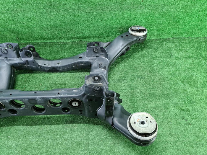 Подрамник задний Mercedes GLE V167 (2018-н.в.)