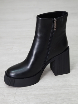 Полусапожки женские зимние