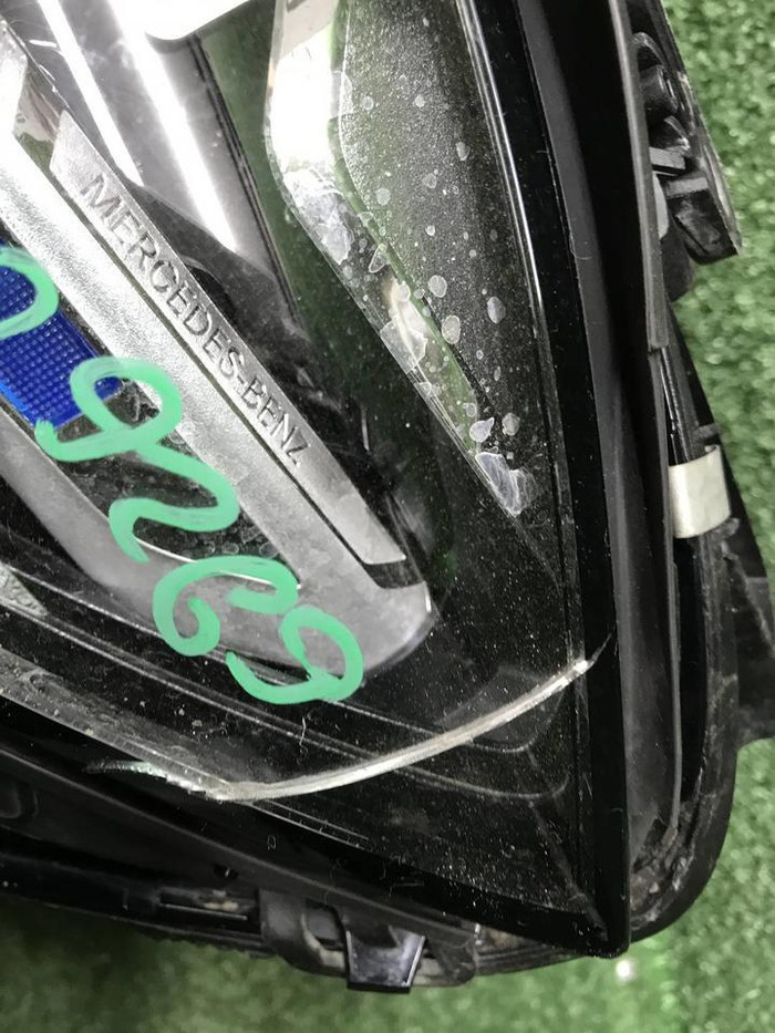 Фара левая Mercedes S W223 (20-нв) Digital Light