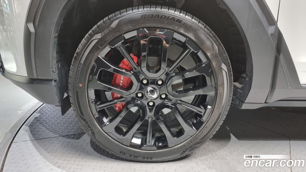 KG Mobility (Ssangyong) Torres Бензин 1.5 2WD (12.2023)