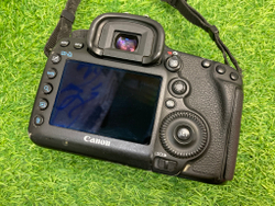 Canon EOS 5D Mark III  248.000 кадров