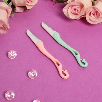 Корректор безопасный для бровей 2шт на блистере «Beauty Room», цвет розовый и зеленый