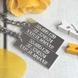 Парные брелки для влюбленных с координатами гравировка на заказ