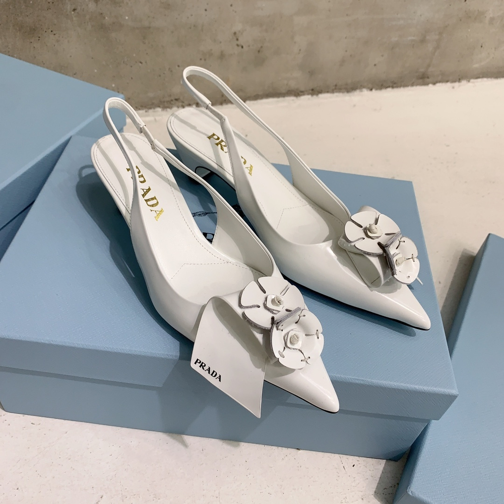 Prada Pumps