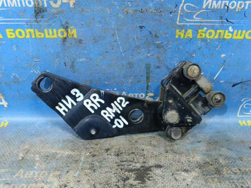 Ролик сдвижной двери NISSAN LIBERTY 2002