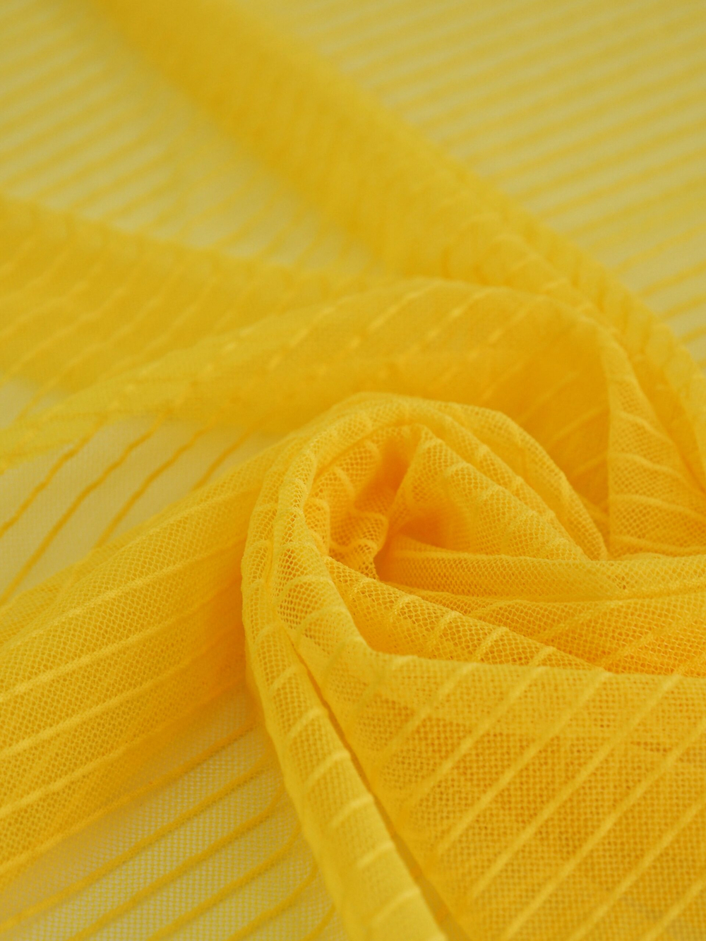 Сетка эластичная манго в полоску метражом