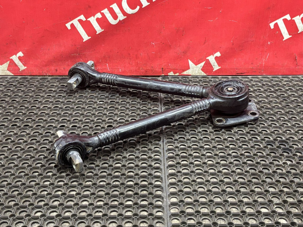 Тяга реактивная V-образная 2018г