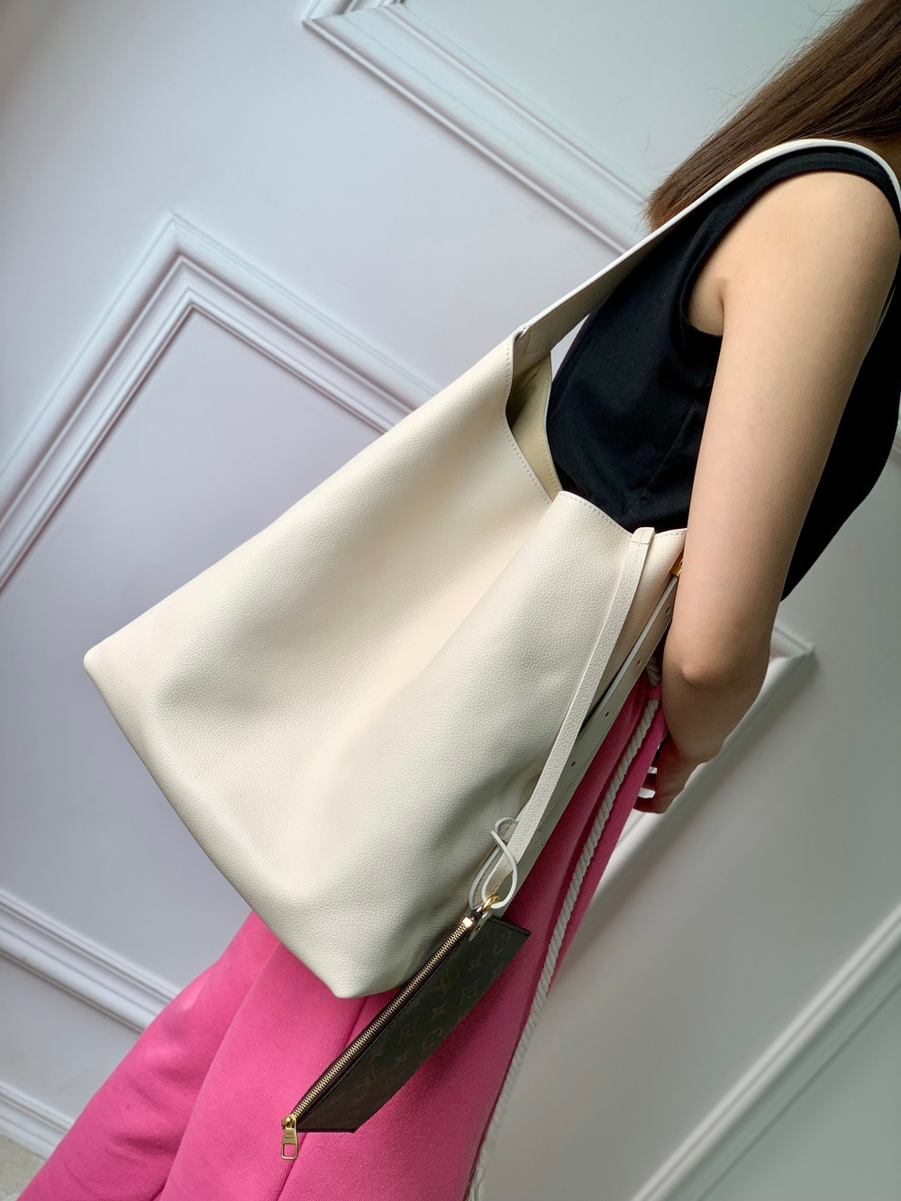 Louis Vuitton Low Key Hobo MM