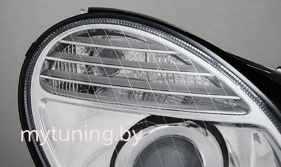 Передние фары chrome D2S/H7 для Mercedes E W211