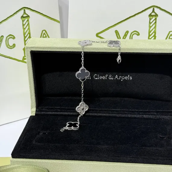 Винтажный браслет Van Cleef & Arpels Alhambra, 5 мотивов