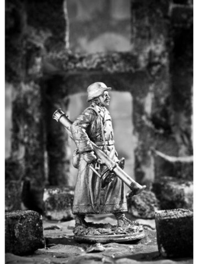 Оловянный солдатик Немец с панцершреком