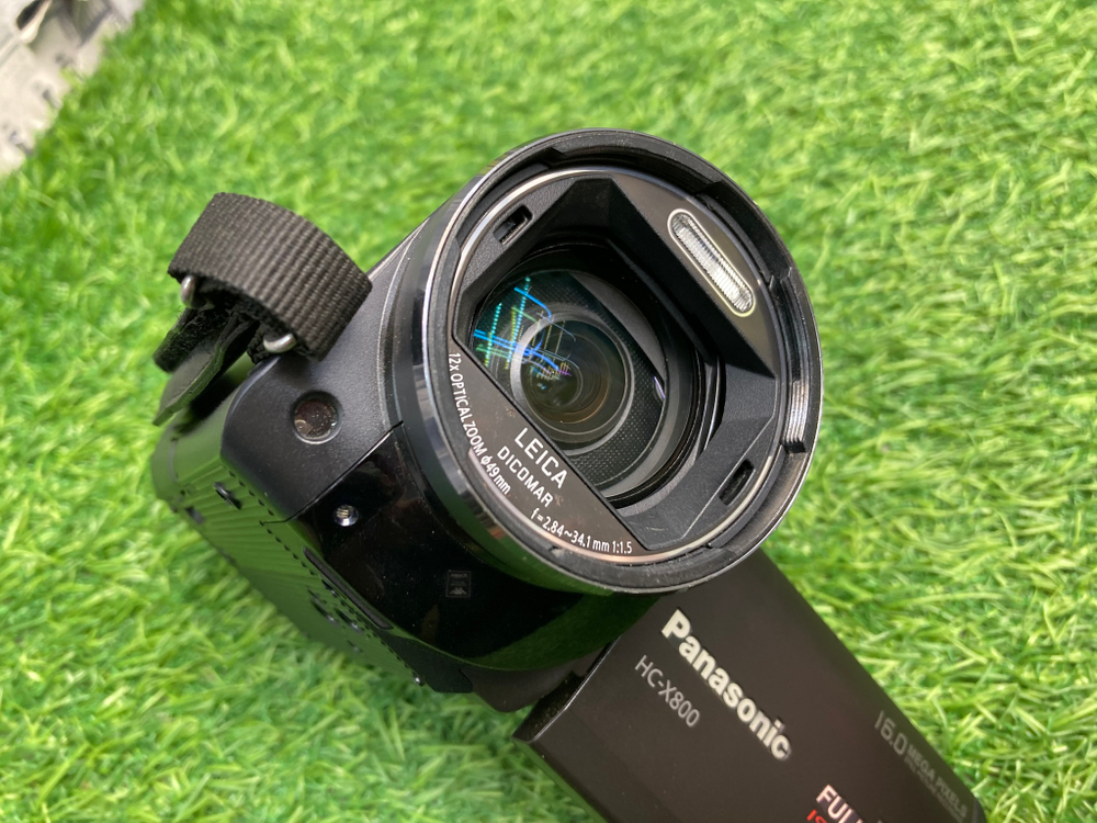 Panasonic HC-X800