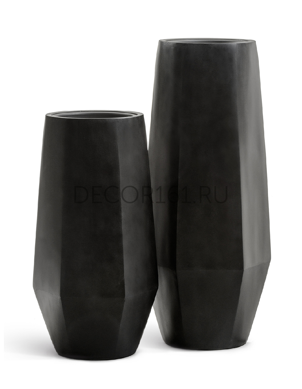 Кашпо TREEZ Effectory Crystal Высокий многогранник Антрацит в-75, д-38х32 см 1/1 41.3321-08-048-BLCK-075