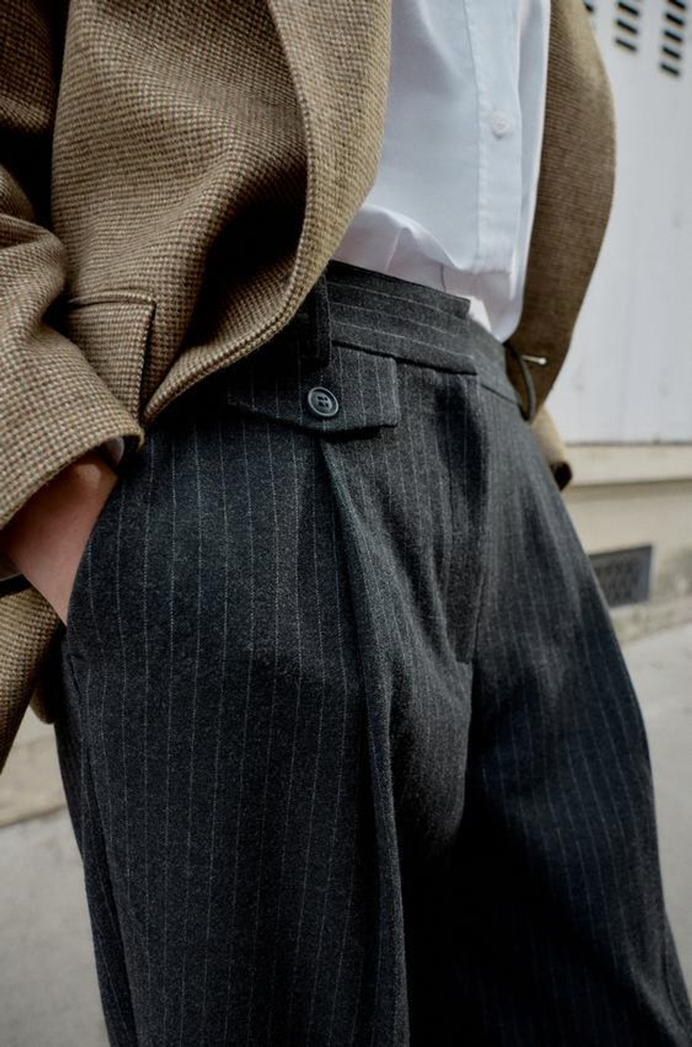 ZARA ПРЯМЫЕ БРЮКИ С ЗАЩИПАМИ, В ПОЛОСКУ