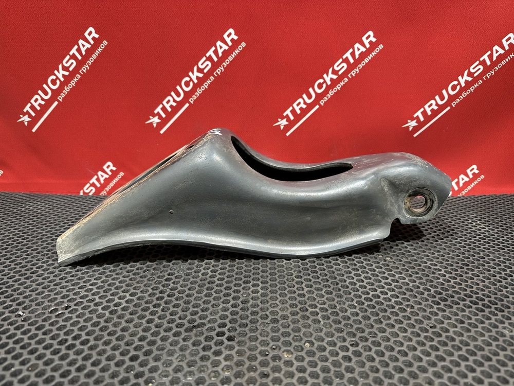 Кронштейн амортизатора переднего верхний