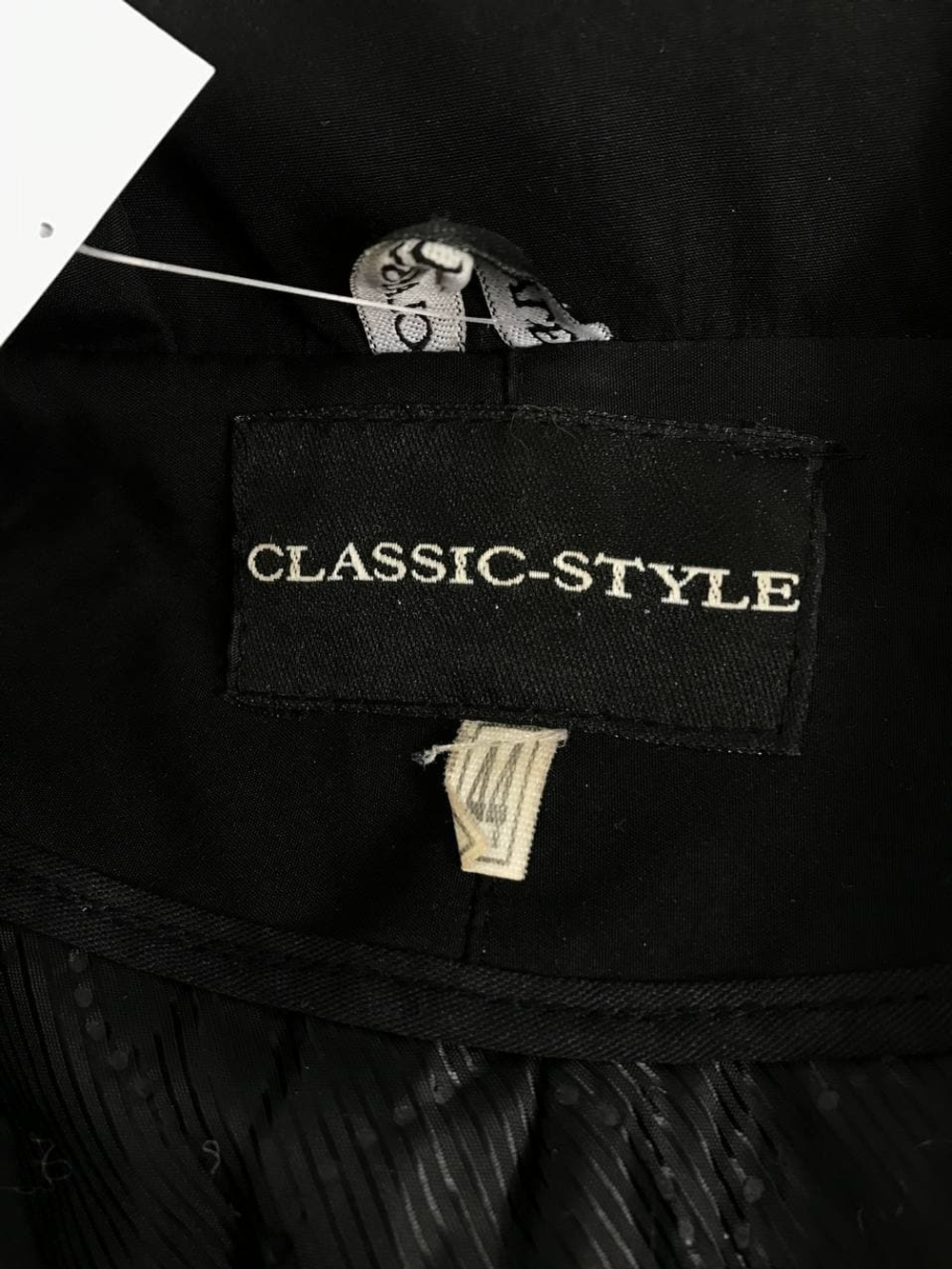 Пальто Classic Style стильное 44 размер