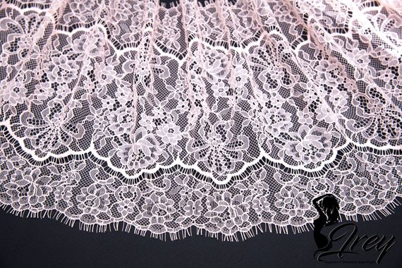 01-61 ОПТ Кружево шантильи 23 см, розовый