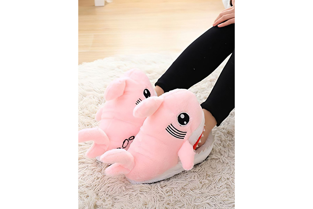 Тапочки Funfur Акула Розовый