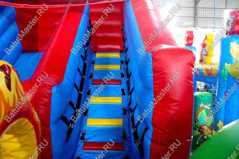 Коммерческий надувной батут "Цирк 2" 7*5*4 м