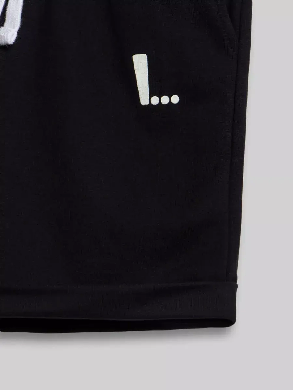 Спортивные шорты для мальчика