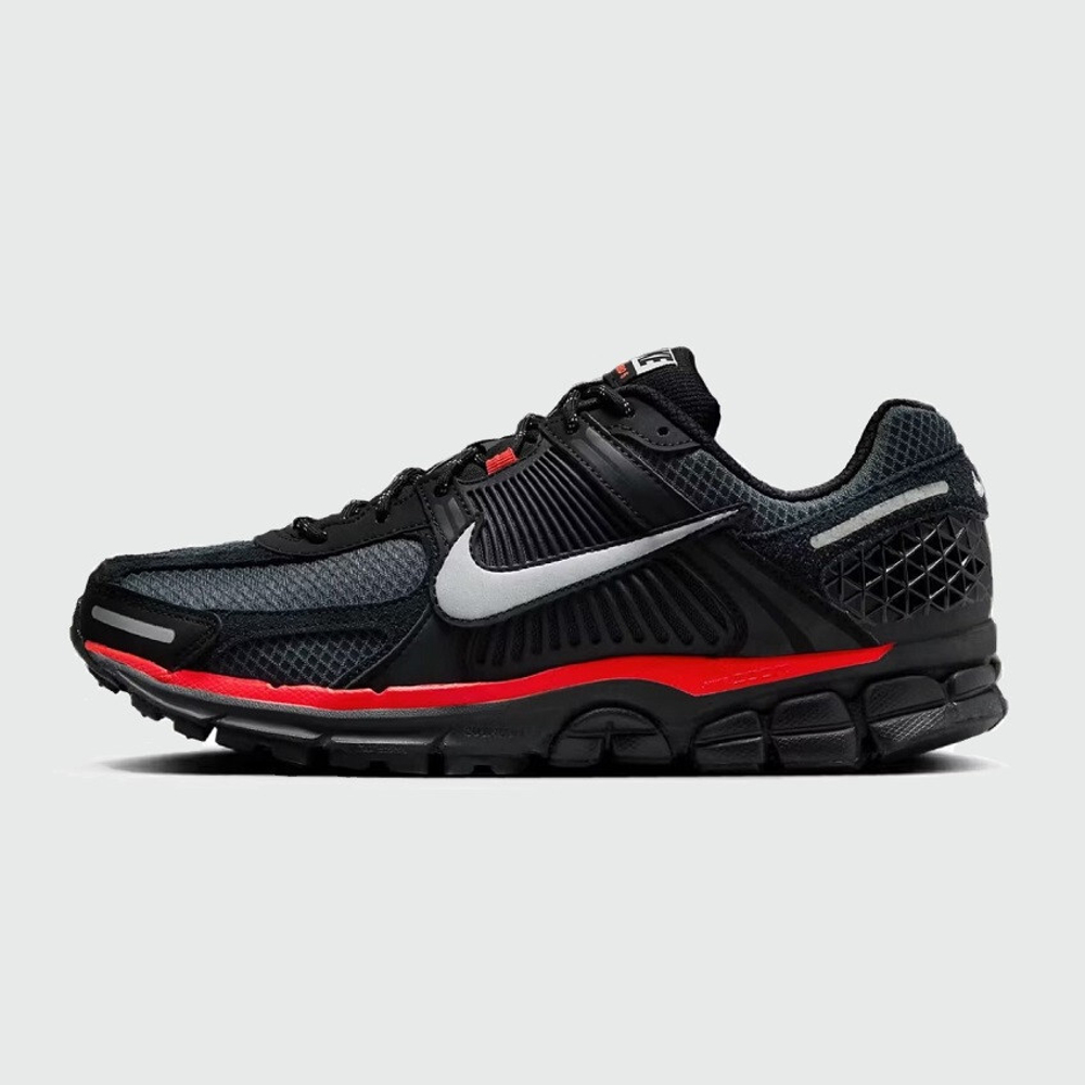 кроссовки Nike Zoom Vomero 5 Bred