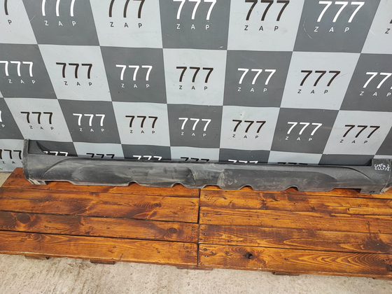 Накладка порога правого Hyundai Creta 2 (SU2) 21-нв Б/У Оригинал 87752BW000