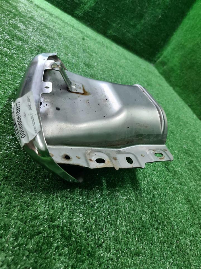 Насадка глушителя левая Mercedes S W223 (2020-н.в.)