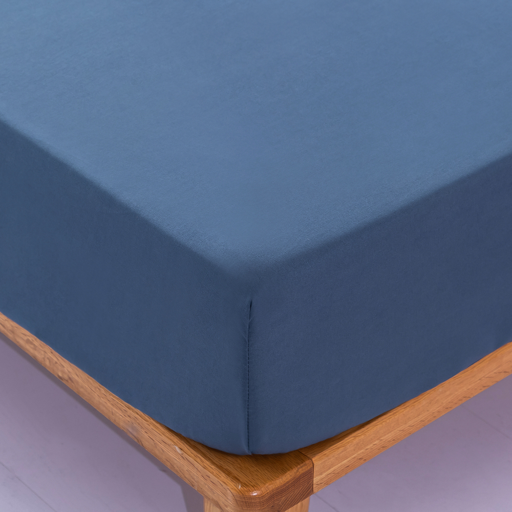 Комплект постельного белья Однотонный Сатин Вышивка на резинке CHR052