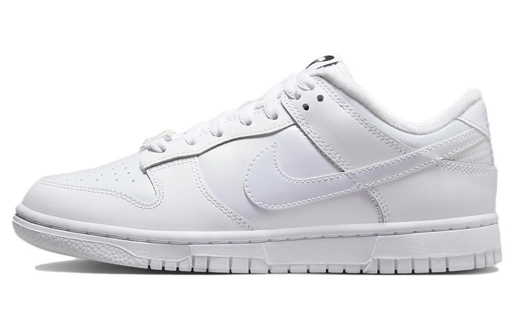 Кроссовки Nike Dunk Se (Женская размерная сетка)