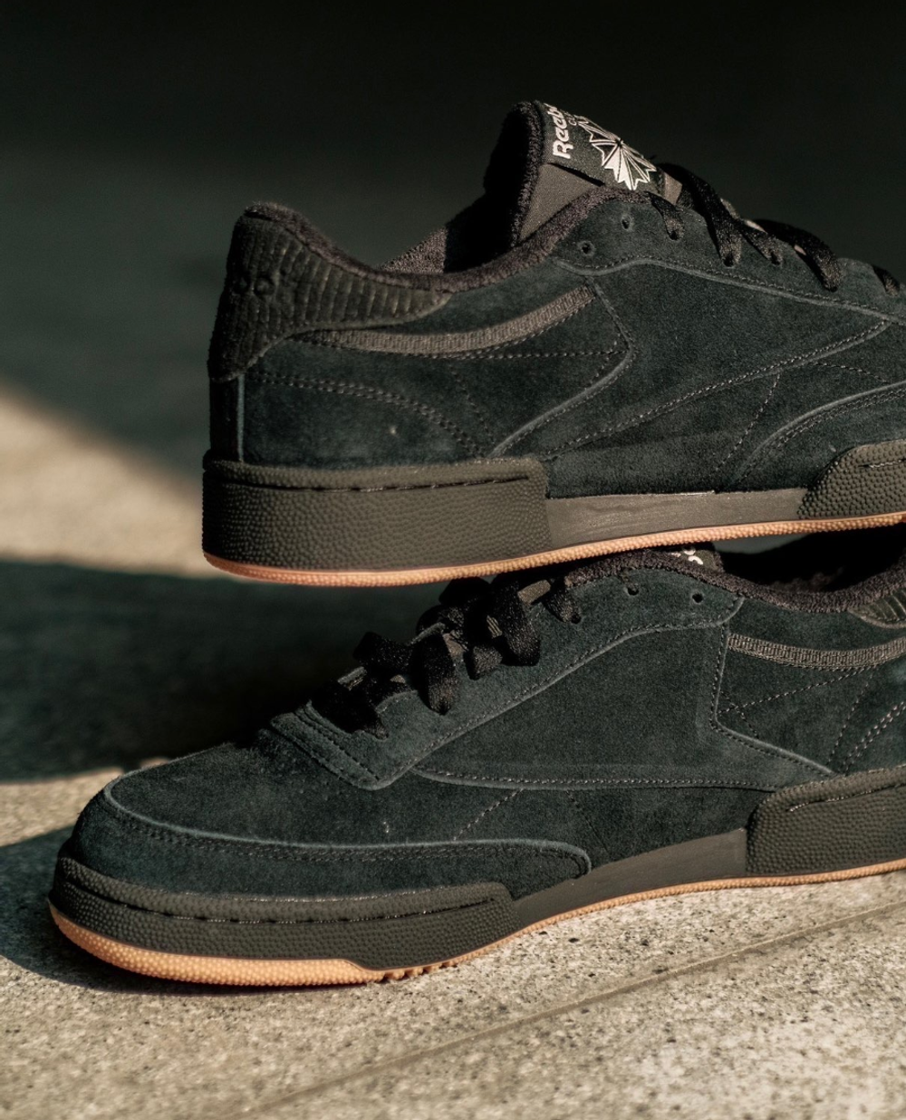 Кроссовки Reebok Club C 'Black' IF9920