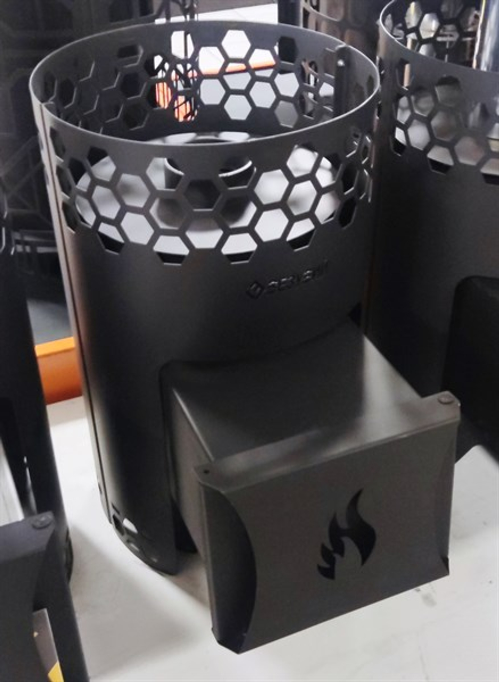 Печь для бани Везувий "Чёрная Пчёлка"