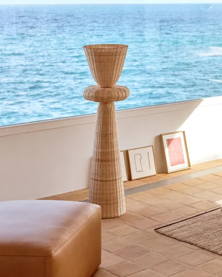 Neuda Торшер из ротанга со светлой отделкой