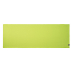 BERNAL. Полотенце для спорта из rPET с чехлом из нетканого материала