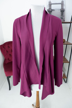 Жакет Gloria Jeans красивого цвета 46 размер