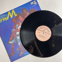 Винтажная виниловая пластинка LP Boney M Ансамбль Бони М (СССР 1978)