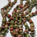 Унакит натуральный, фриформ, 7-11мм