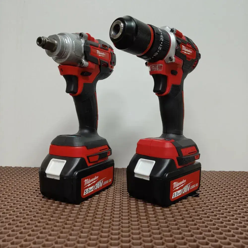 Набор аккумуляторного инструмента Milwaukee 6в1