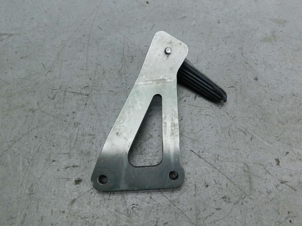 Подножка пассажирская левая Yoshimura бу 030283