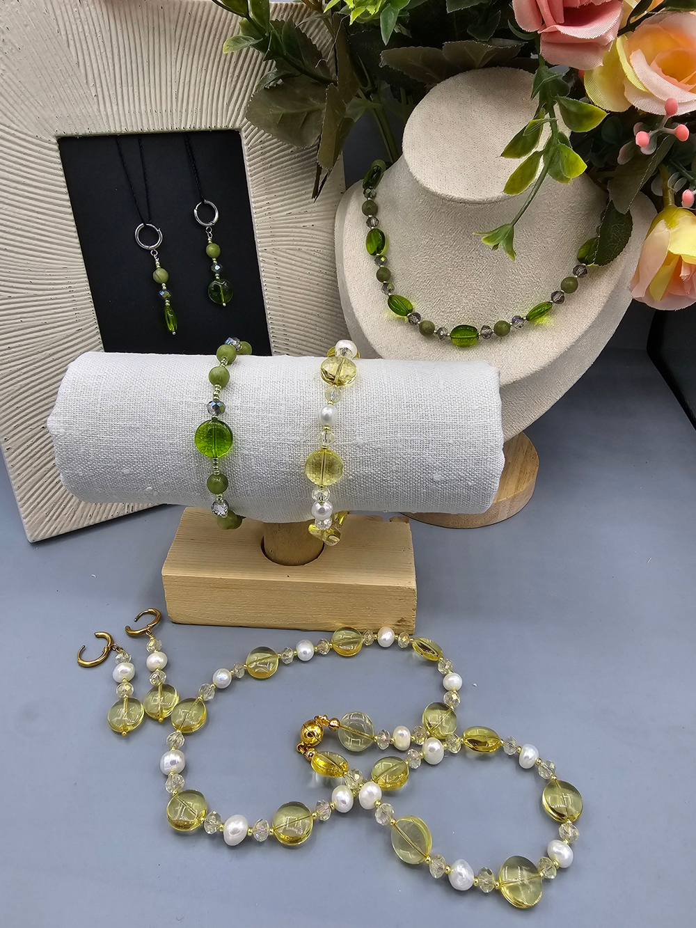 Комплект украшений авторский из натуральных камней. Колье и браслет "Марево". Бижутерия на шею, на руку для женщин, девушек. Украшение.