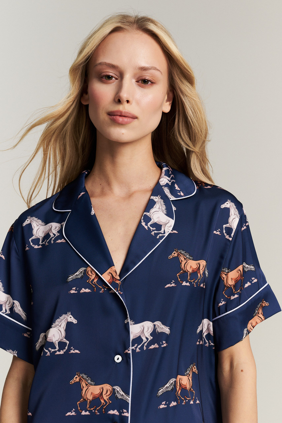 Костюм тройка с лошадьми - S размер