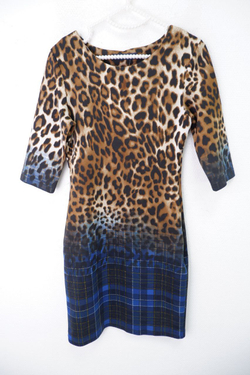 Платье с леопардовым принтом 38 размер