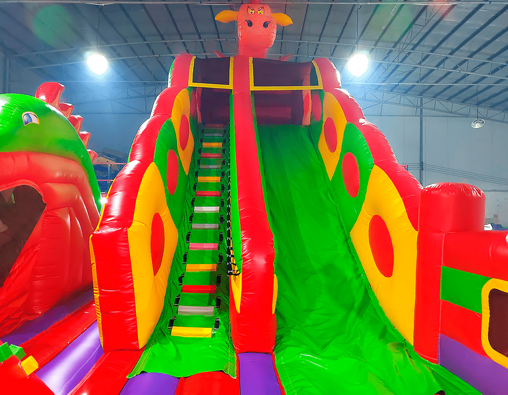 Большая надувная горка «Три дракона» 11*9*7 м