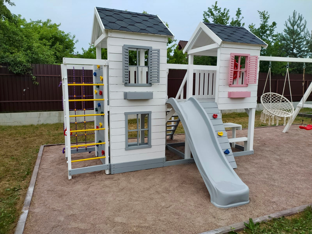 Детский деревянный домик с качелями Флоренция + спортивная секция