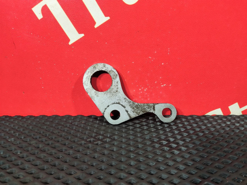 Кронштейн двигателя