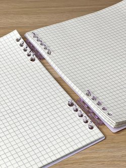 Блокнот квадратный в клетку 60л 195х210 мм сиреневый (8808-011)