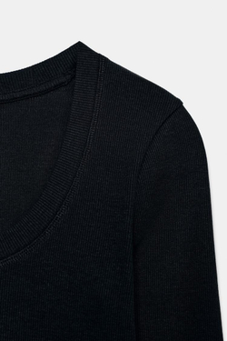 ZARA ФУТБОЛКА В РУБЧИК С ДЛИННЫМИ РУКАВАМИ, УГОЛЬНЫЙ