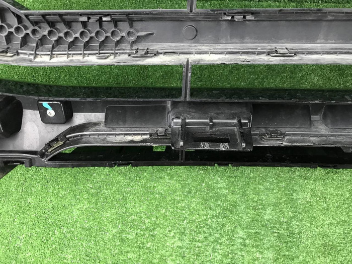 Решетка радиатора Tank 500 (2021-н.в.)