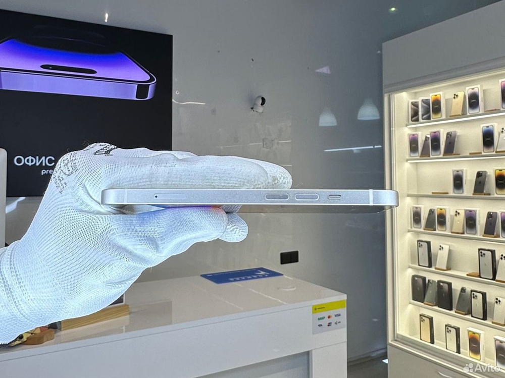 iPhone 13, 128 ГБ б/у