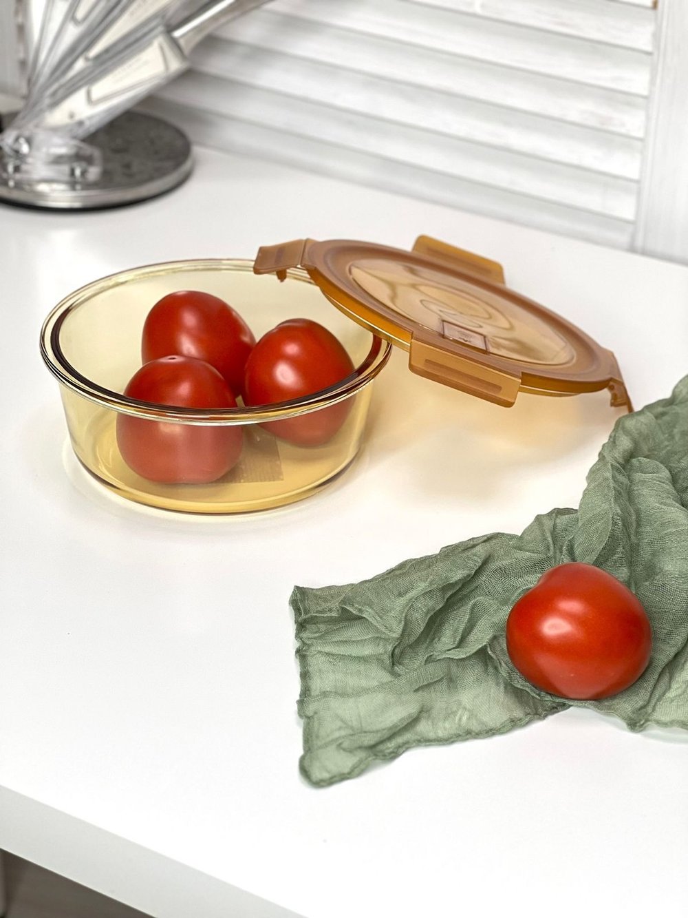 Контейнер стеклянный для еды с крышкой,650 мл