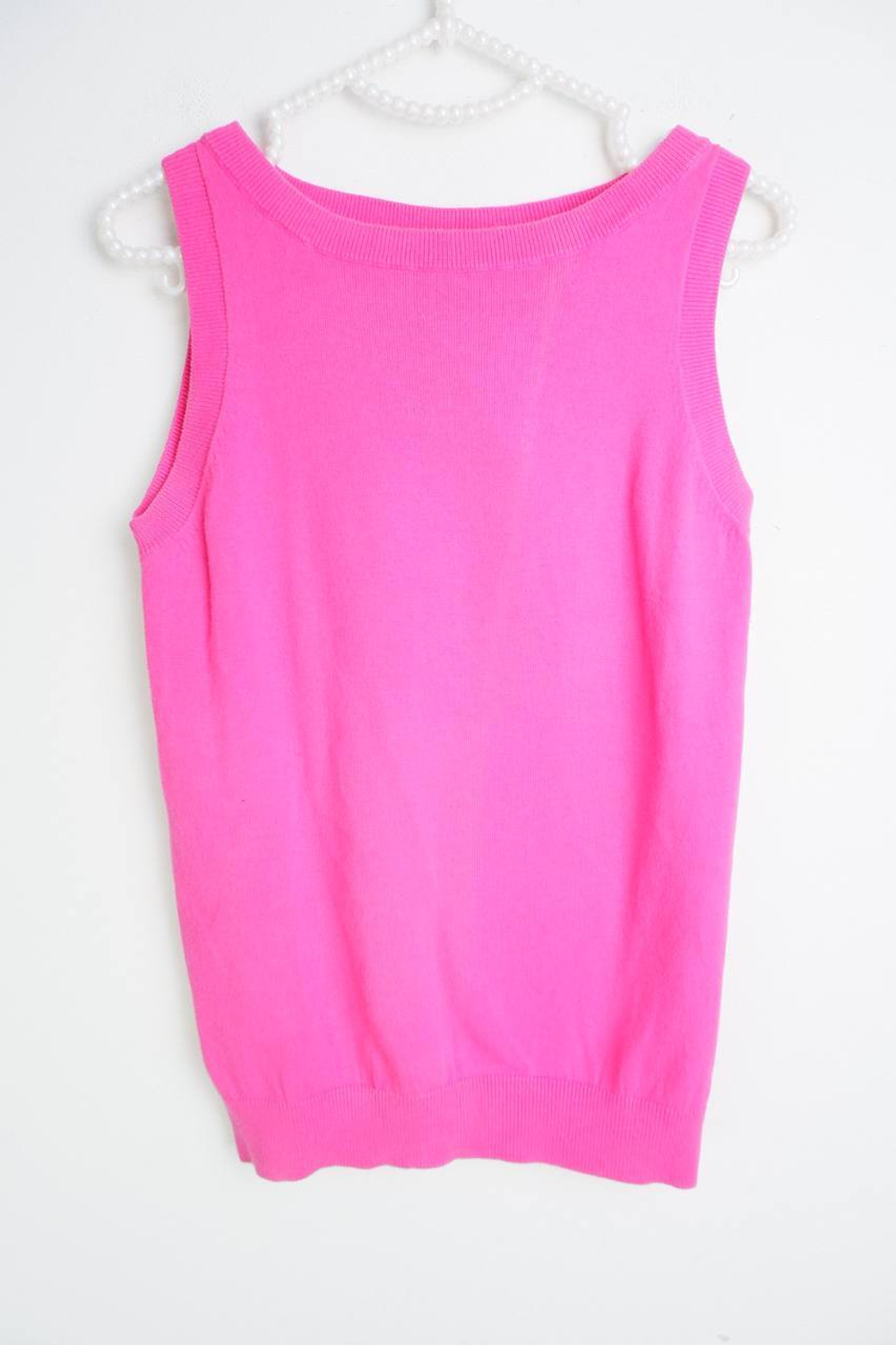 Жилетка Zara для яркого акцента, маркировка L, визуально на 48 размер